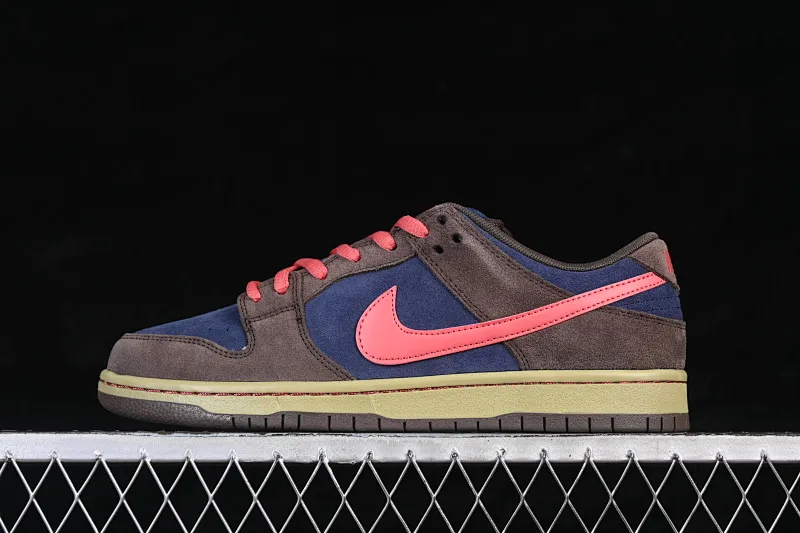 All Categories Nk SB Dunk Series Nk SB Dunk Low Low-top sneakers Nike SB Dunk Low "Baroque Brown Adobe" Retro American style low-top casual sneakers HQ1625-200